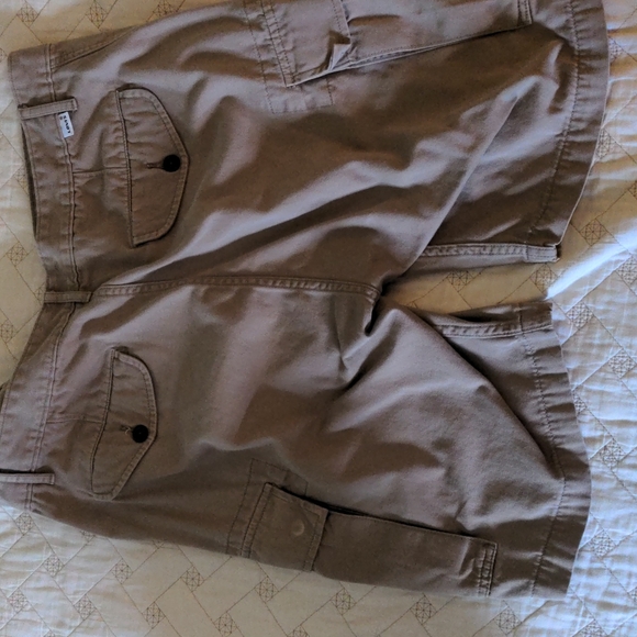 Levi's cargo shorts - Picture 5 of 6